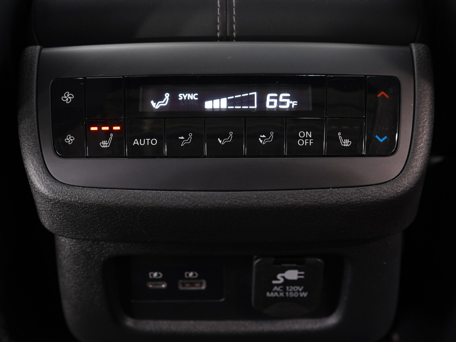 Used 2023 Nissan Pathfinder Platinum image 21