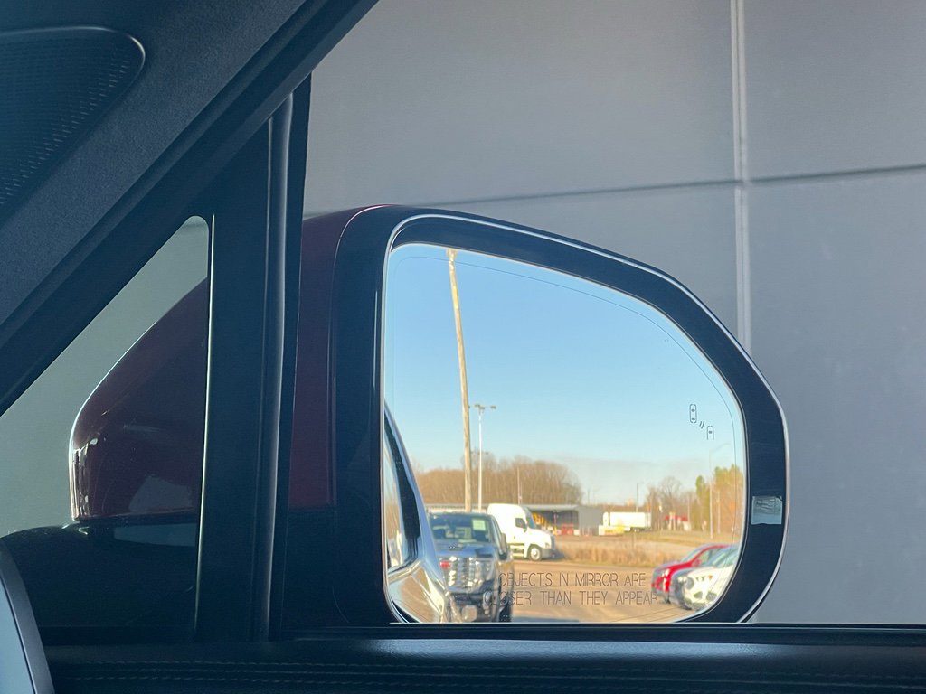 Used 2023 Rivian R1T Adventure image 14