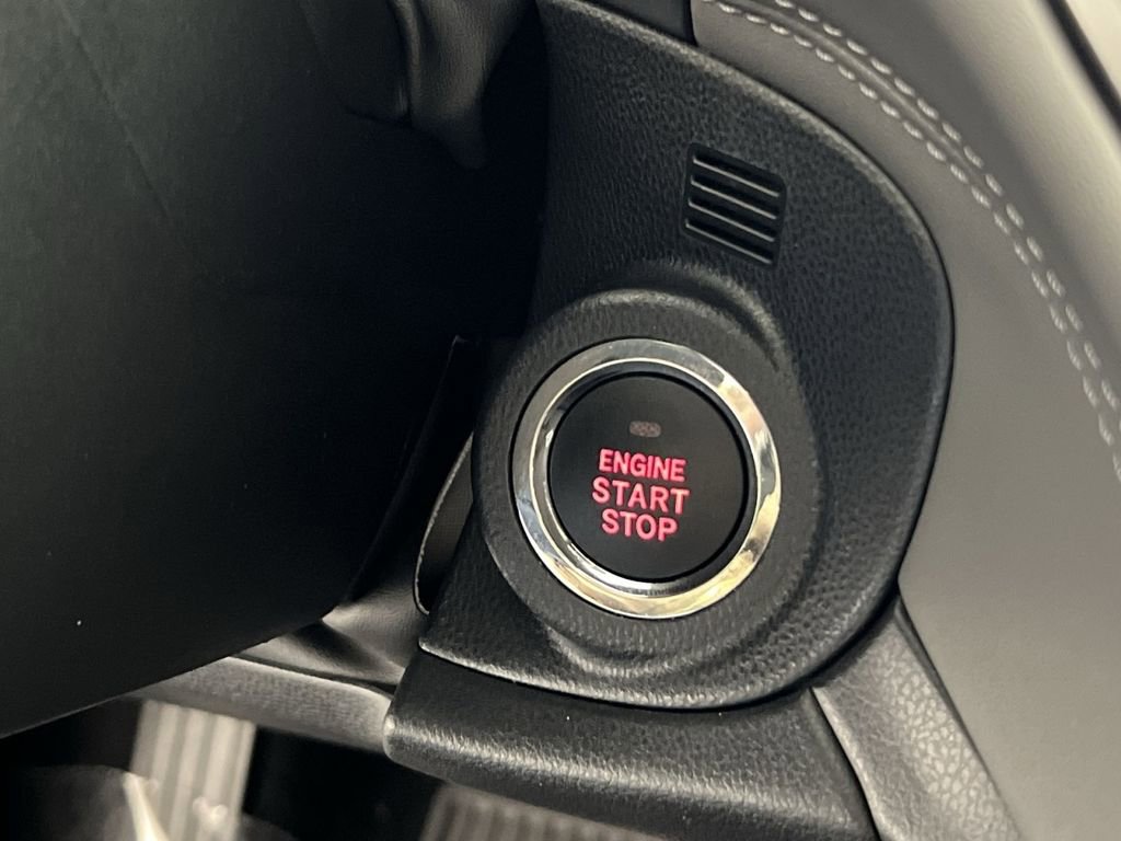 Used 2025 Subaru Outback Onyx Edition image 33