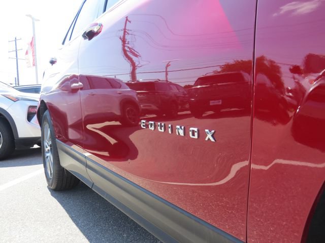 Used 2024 Chevrolet Equinox Premier FWD image 11