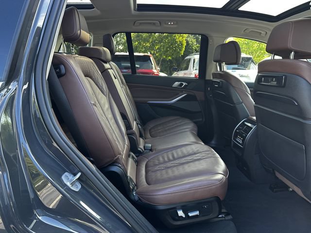 Used 2021 BMW X7 xDrive40i w/ Executive Package AWD/4WD image 37