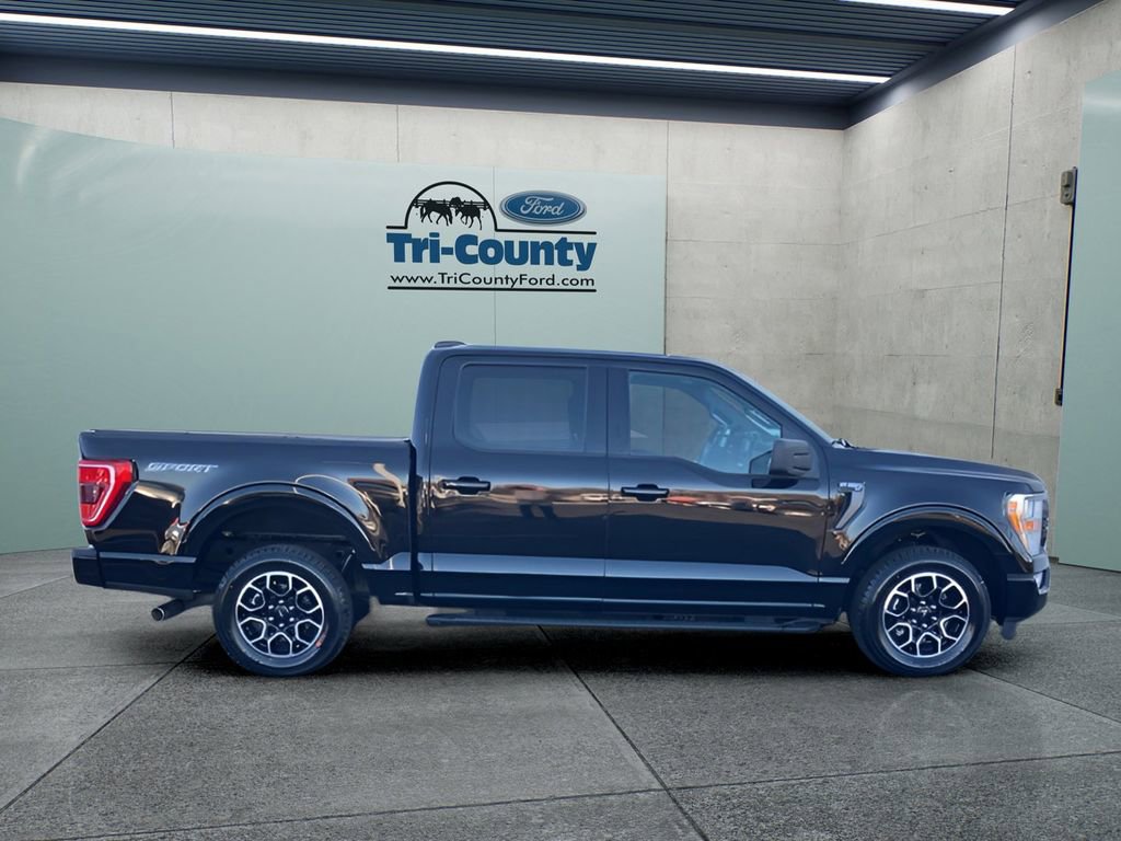 Used 2022 Ford F150 XLT w/ Equipment Group 301A Mid image 8