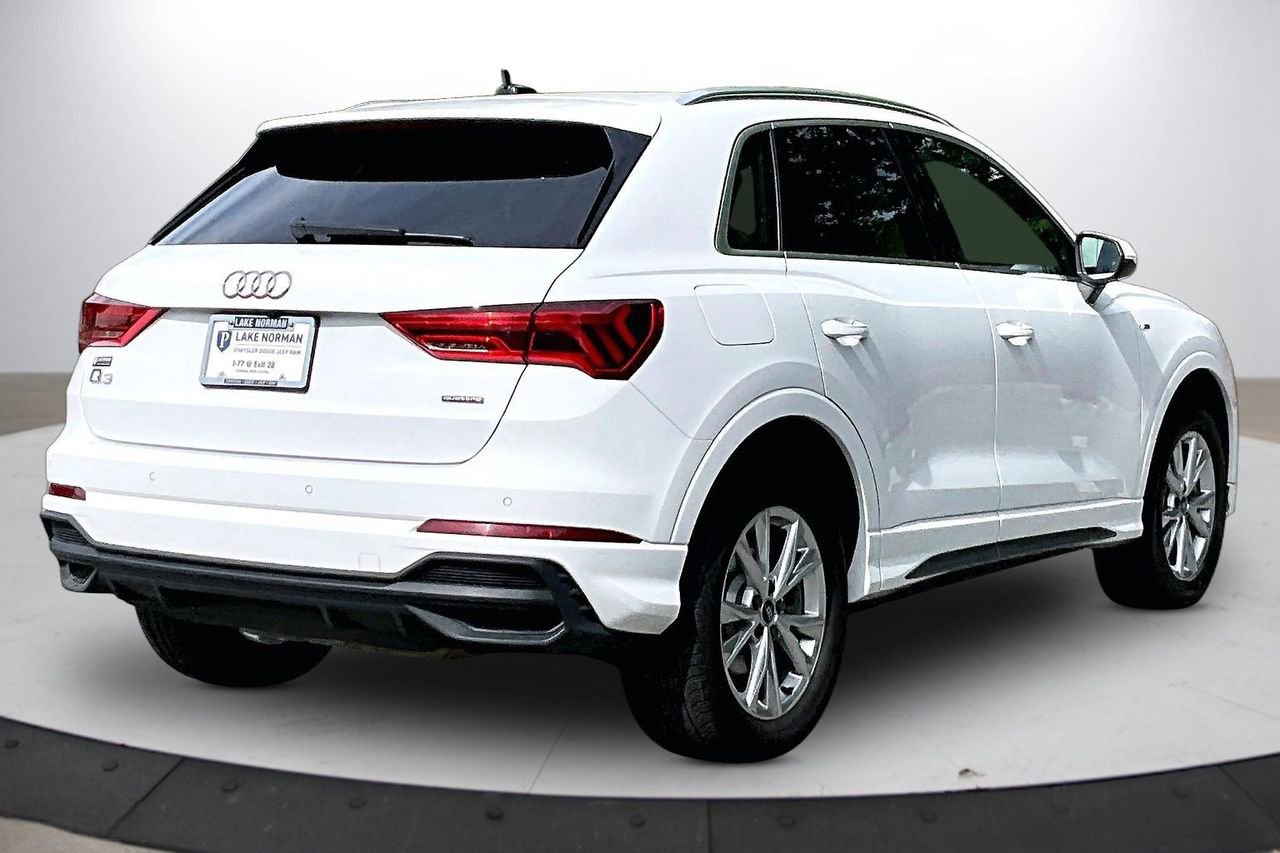 Used 2025 Audi Q3 2.0T Premium AWD/4WD image 9