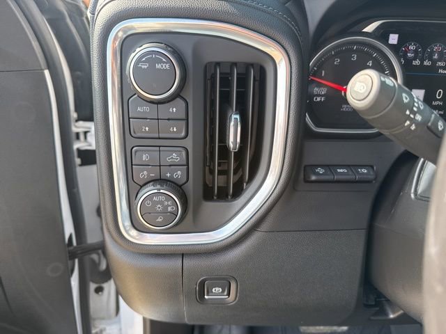 Used 2021 Chevrolet Silverado 1500 High Country w/ Technology Package AWD/4WD image 27