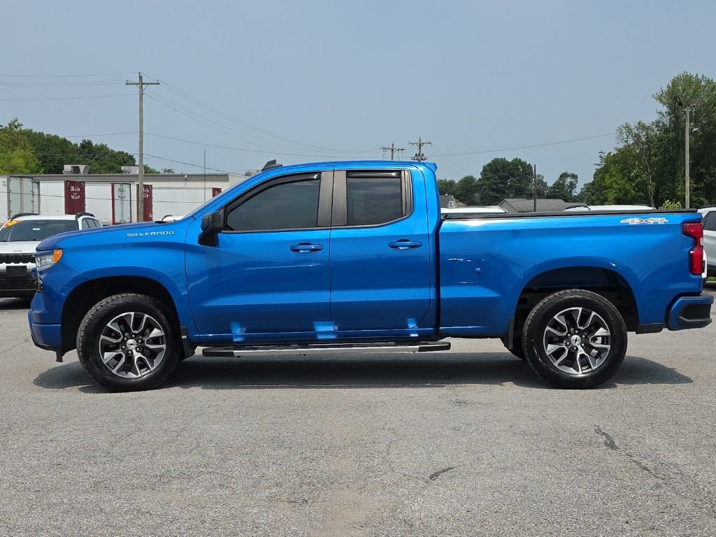 Used 2022 Chevrolet Silverado 1500 RST AWD/4WD image 4