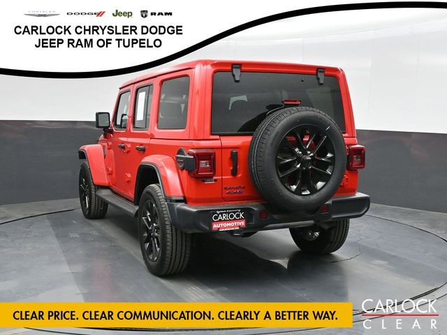 Used 2025 Jeep Wrangler Sahara image 9