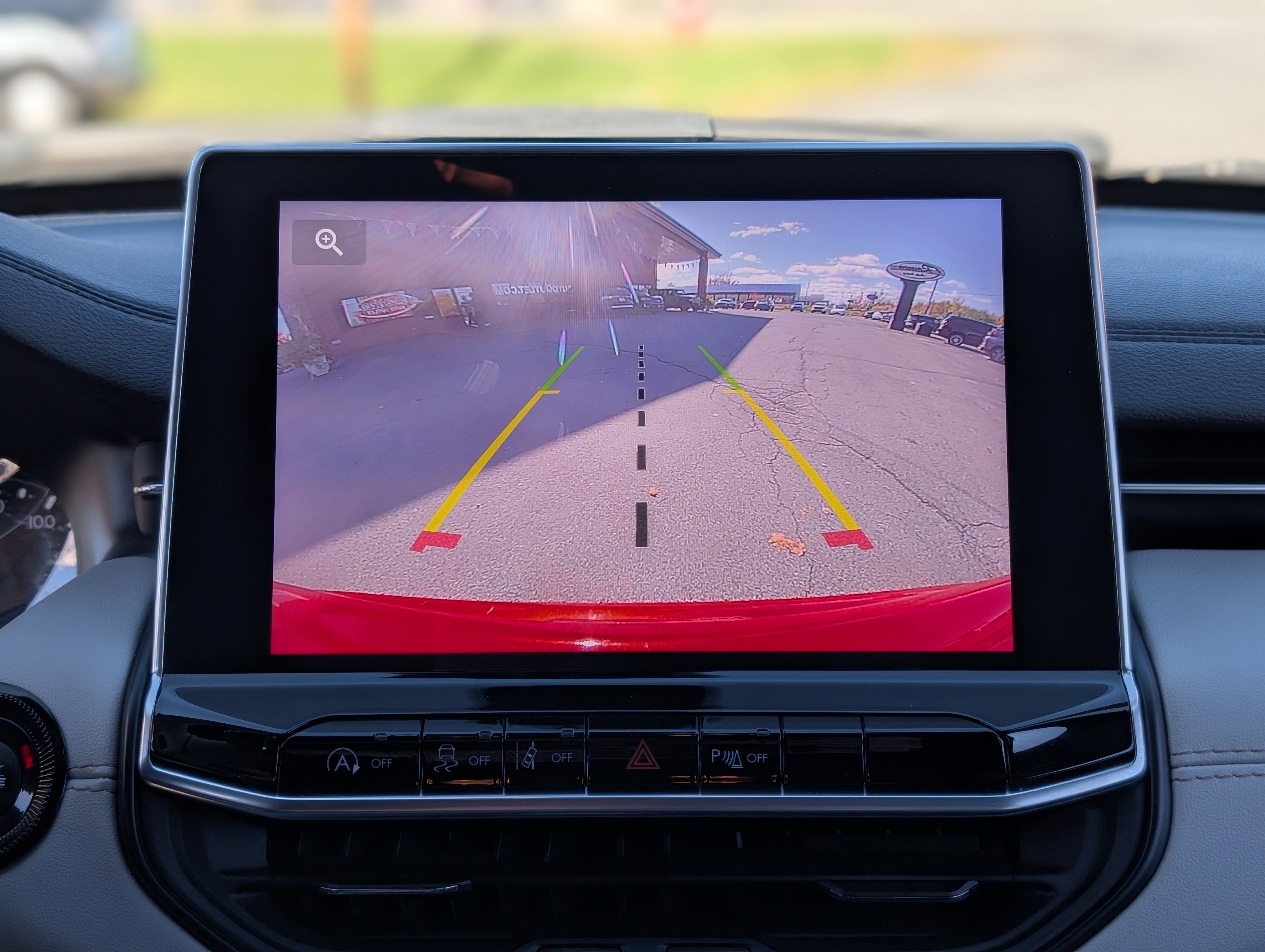 Used 2024 Jeep Compass Limited image 3