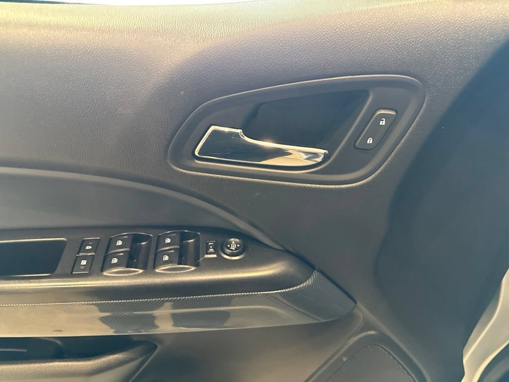 Used 2017 Chevrolet Colorado Z71 AWD/4WD image 21