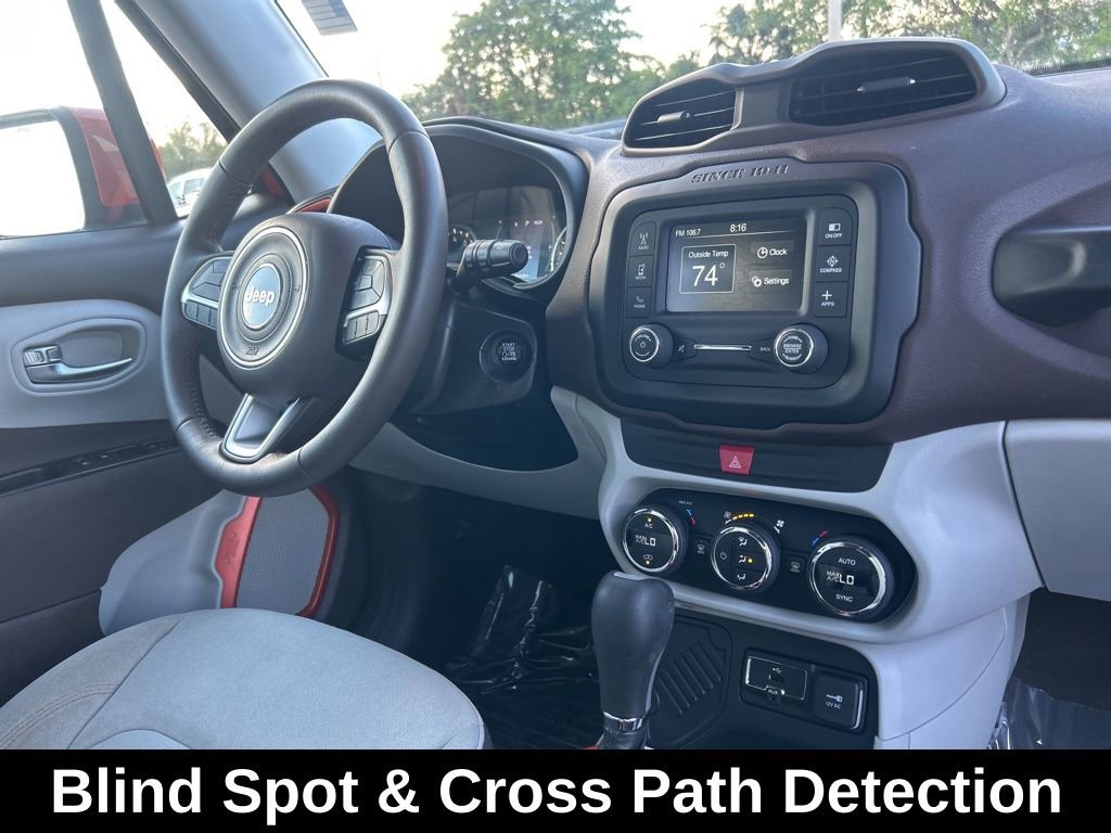 Used 2017 Jeep Renegade Latitude w/ Safety & Security Group image 24