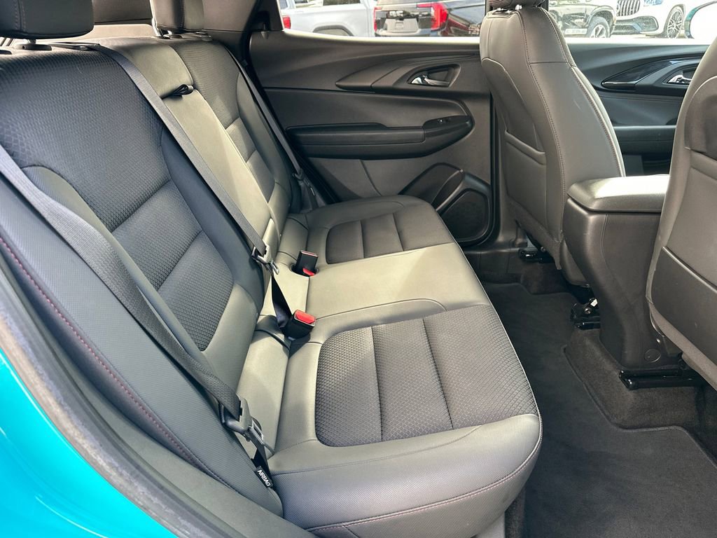 Used 2022 Chevrolet TrailBlazer RS image 16