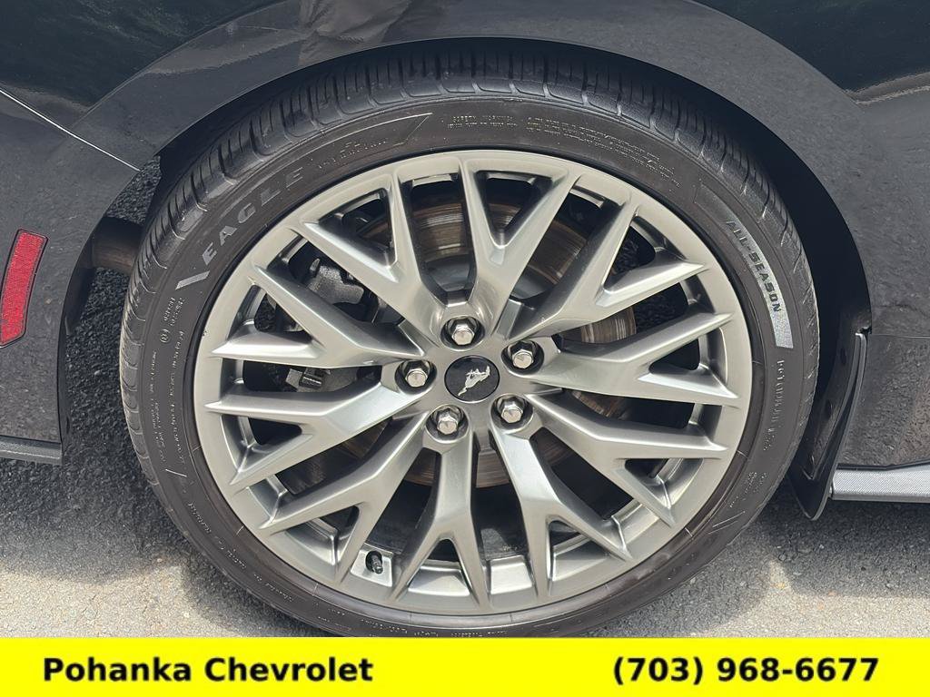 Used 2025 Ford Mustang GT Premium RWD image 29