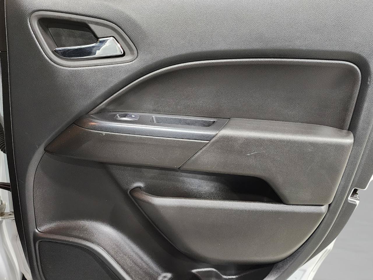 Used 2022 Chevrolet Colorado ZR2 AWD/4WD image 26