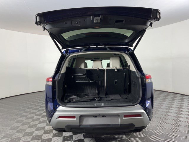 Used 2022 Nissan Pathfinder SL AWD/4WD image 44