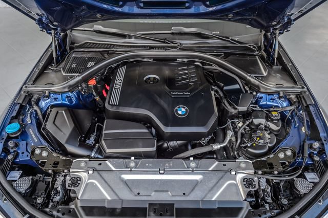 Used 2022 BMW 330i xDrive Sedan w/ Driving Assistance Package AWD/4WD image 16