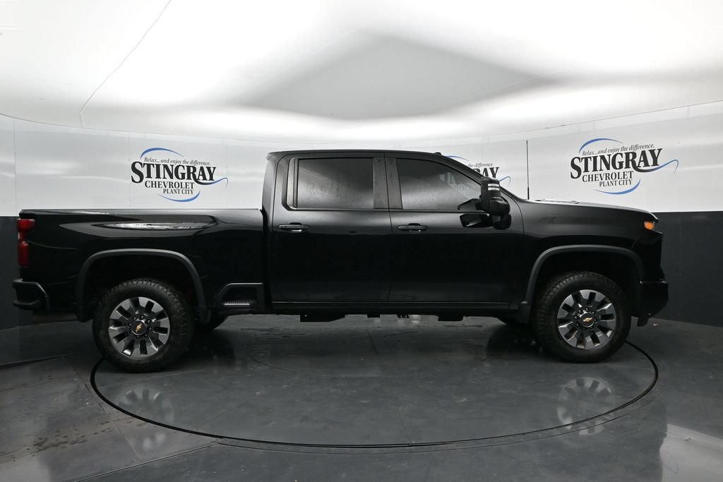 Used 2024 Chevrolet Silverado 2500 Custom w/ Custom Value Package AWD/4WD image 8