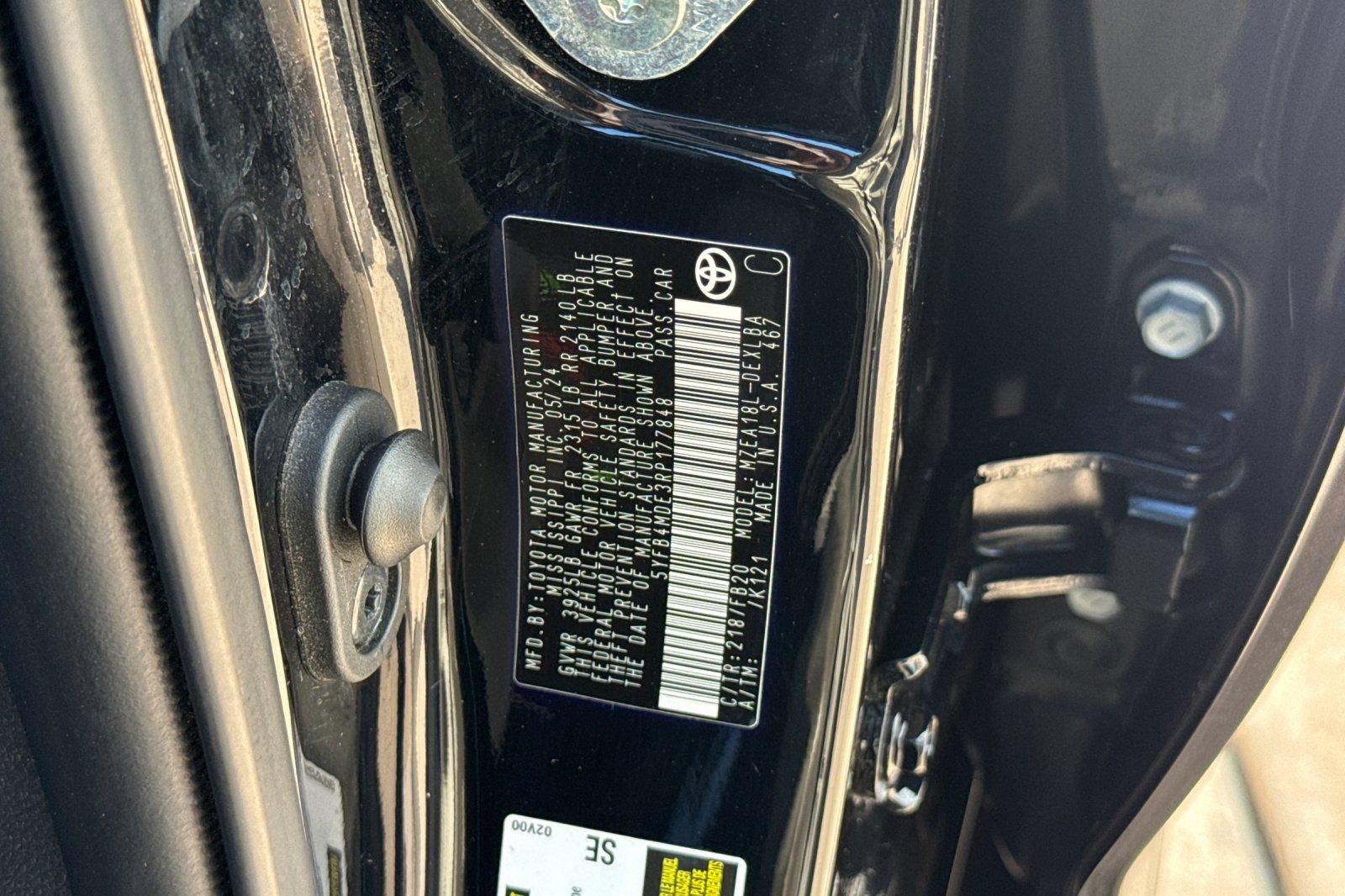 Certified 2024 Toyota Corolla LE FWD image 35