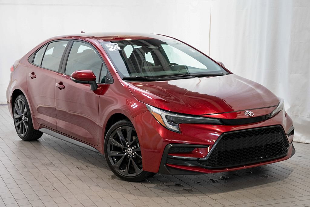 Used 2024 Toyota Corolla SE image 1