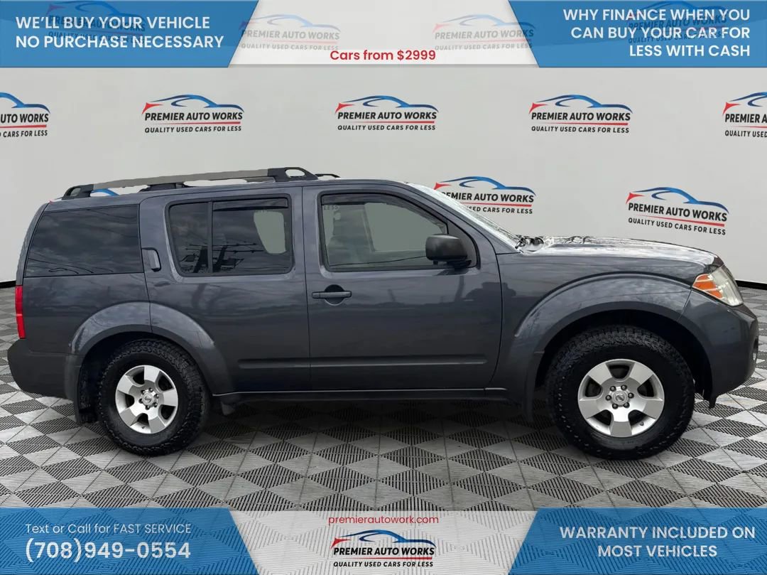 Used 2011 Nissan Pathfinder S image 6