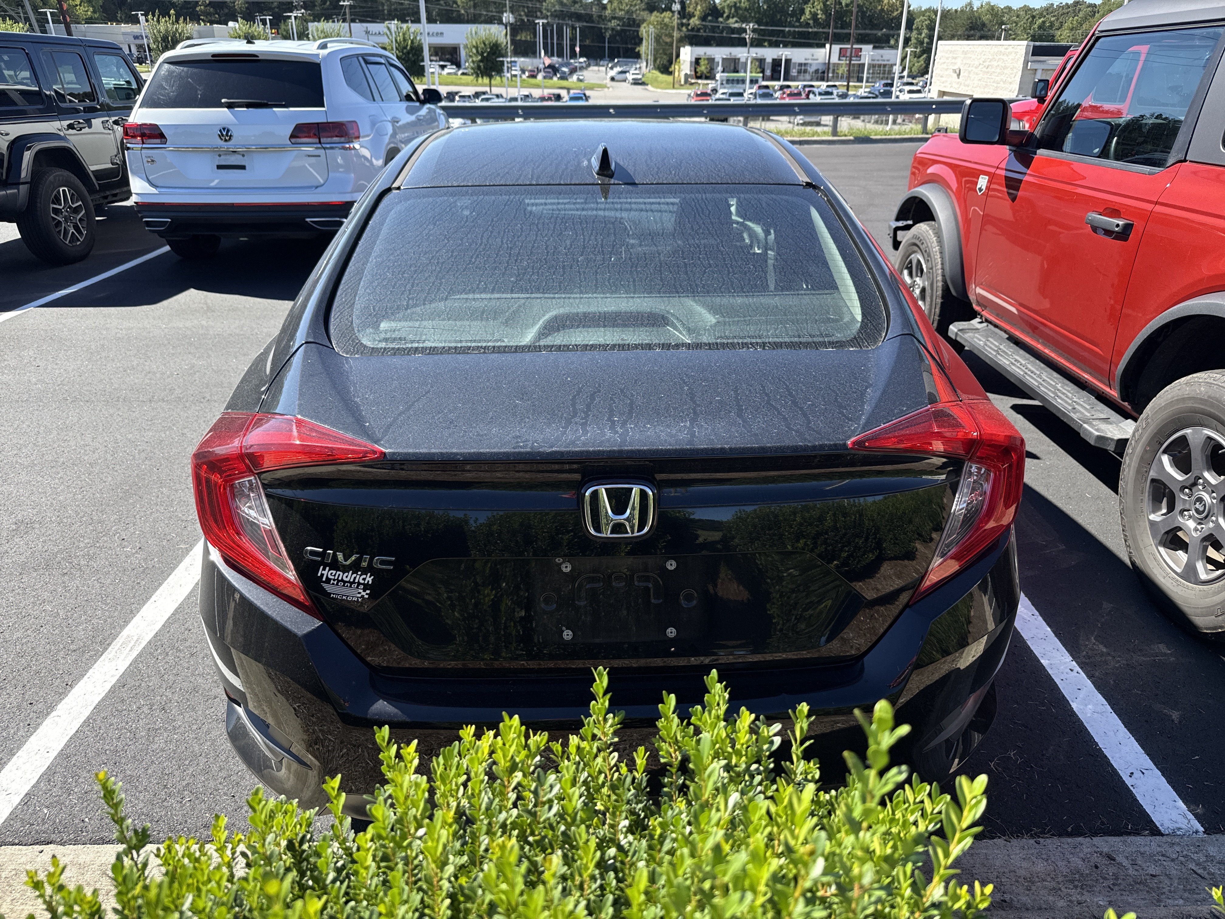 Used 2018 Honda Civic EX image 9