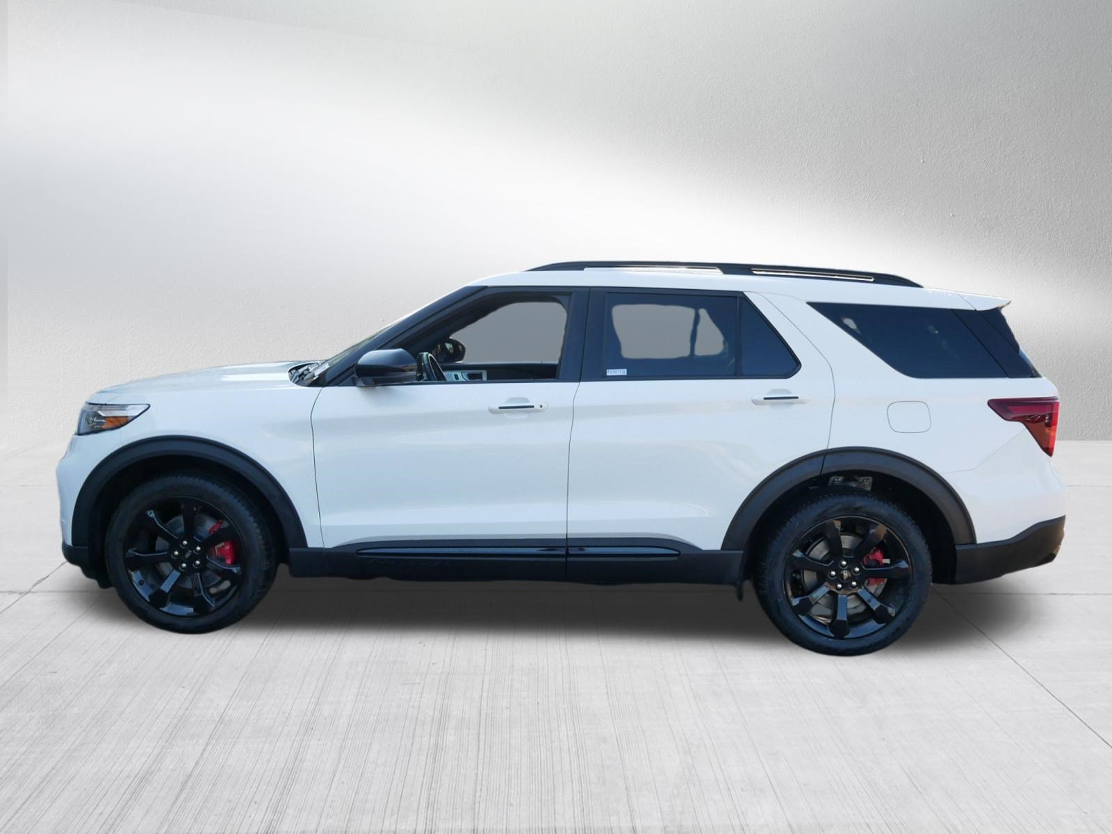 Certified 2023 Ford Explorer ST w/ Technology Package AWD/4WD image 4