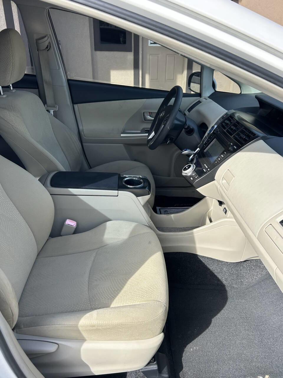 Used 2014 Toyota Prius V Three FWD image 12