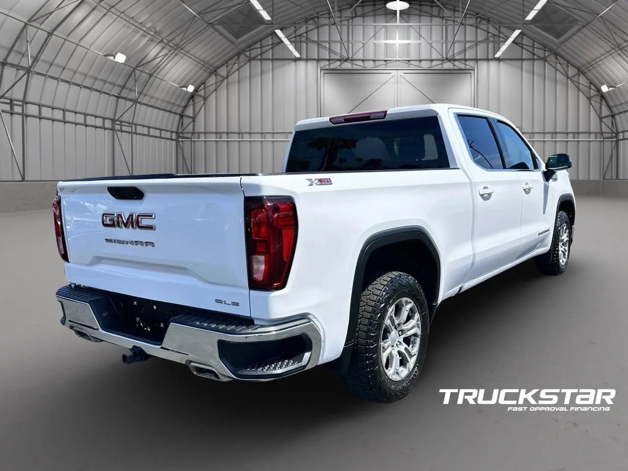 Used 2023 GMC Sierra 1500 SLE AWD/4WD image 4