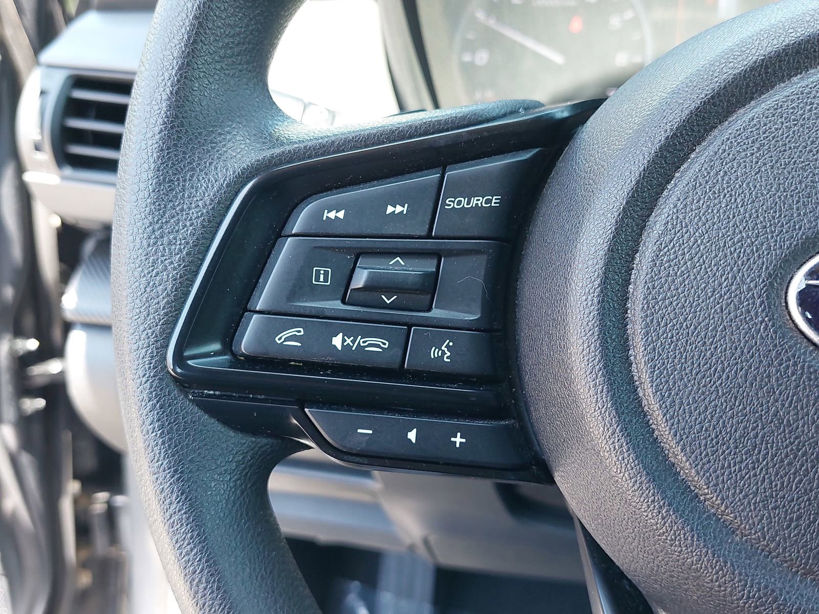 Certified 2024 Subaru Crosstrek 2.0i Premium AWD/4WD image 16