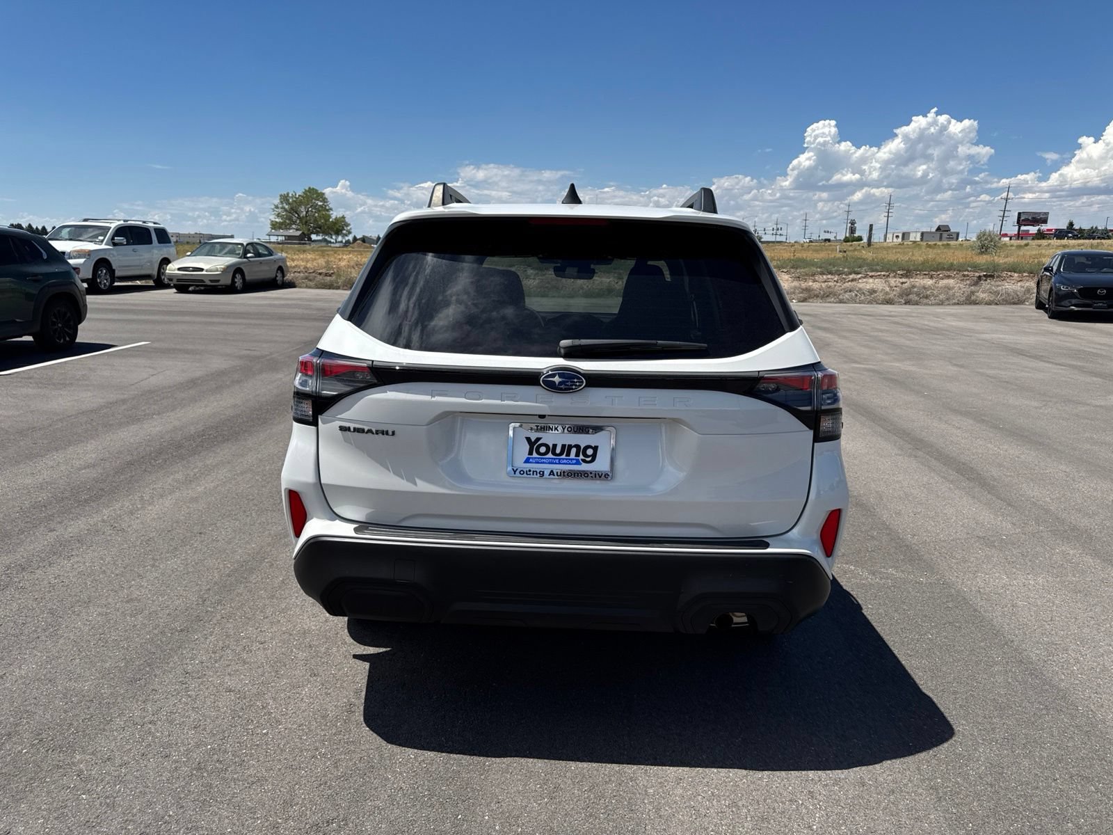 Used 2025 Subaru Forester Premium w/ Convenience Package #2 AWD/4WD image 6