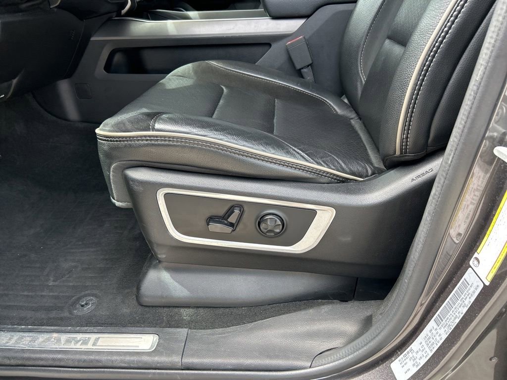 Used 2020 RAM 1500 Laramie w/ Sport Appearance Package image 16