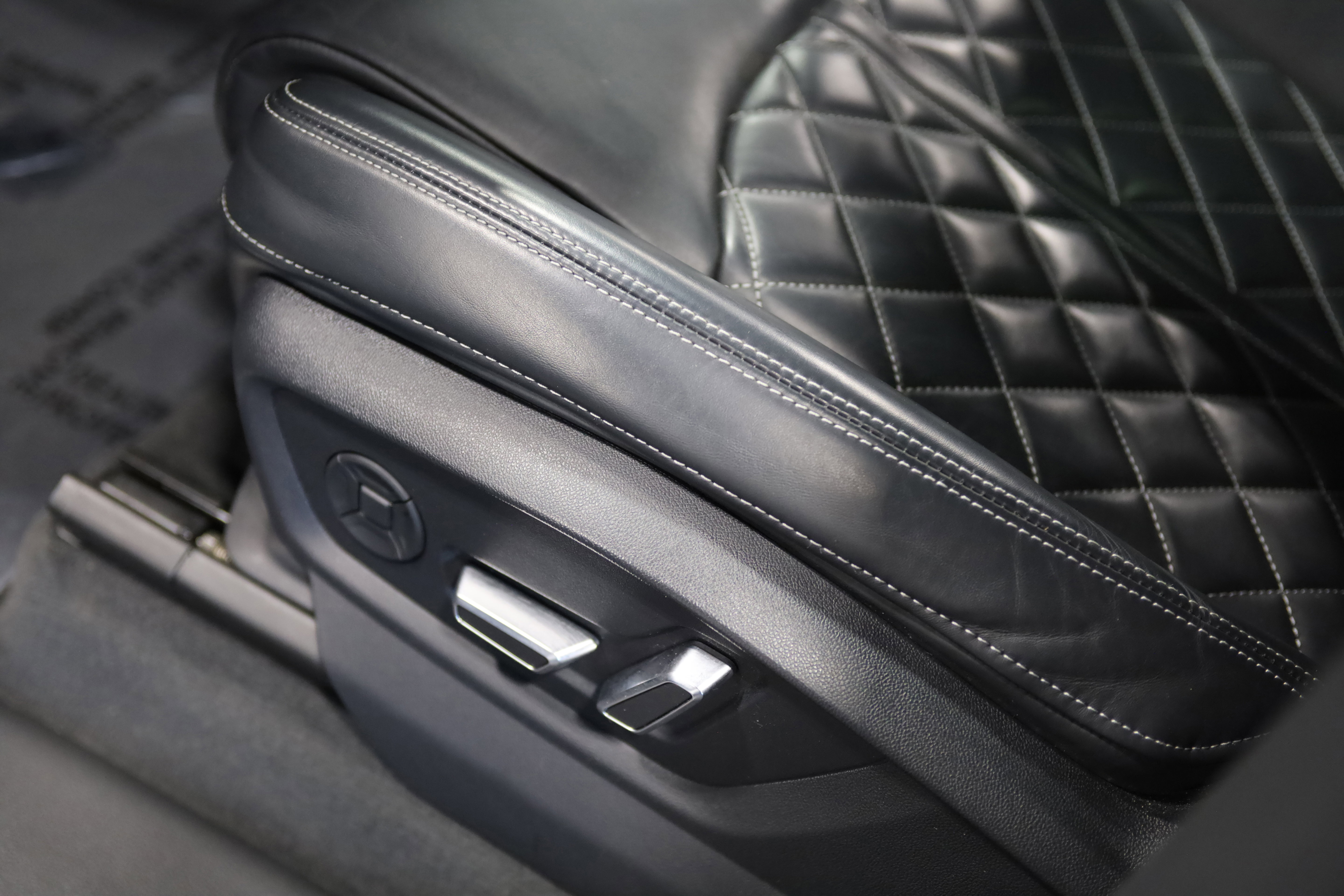 Used 2022 Audi SQ8 Premium Plus image 18