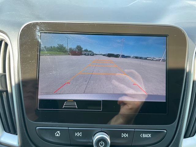 Used 2024 Chevrolet Malibu LS FWD image 14