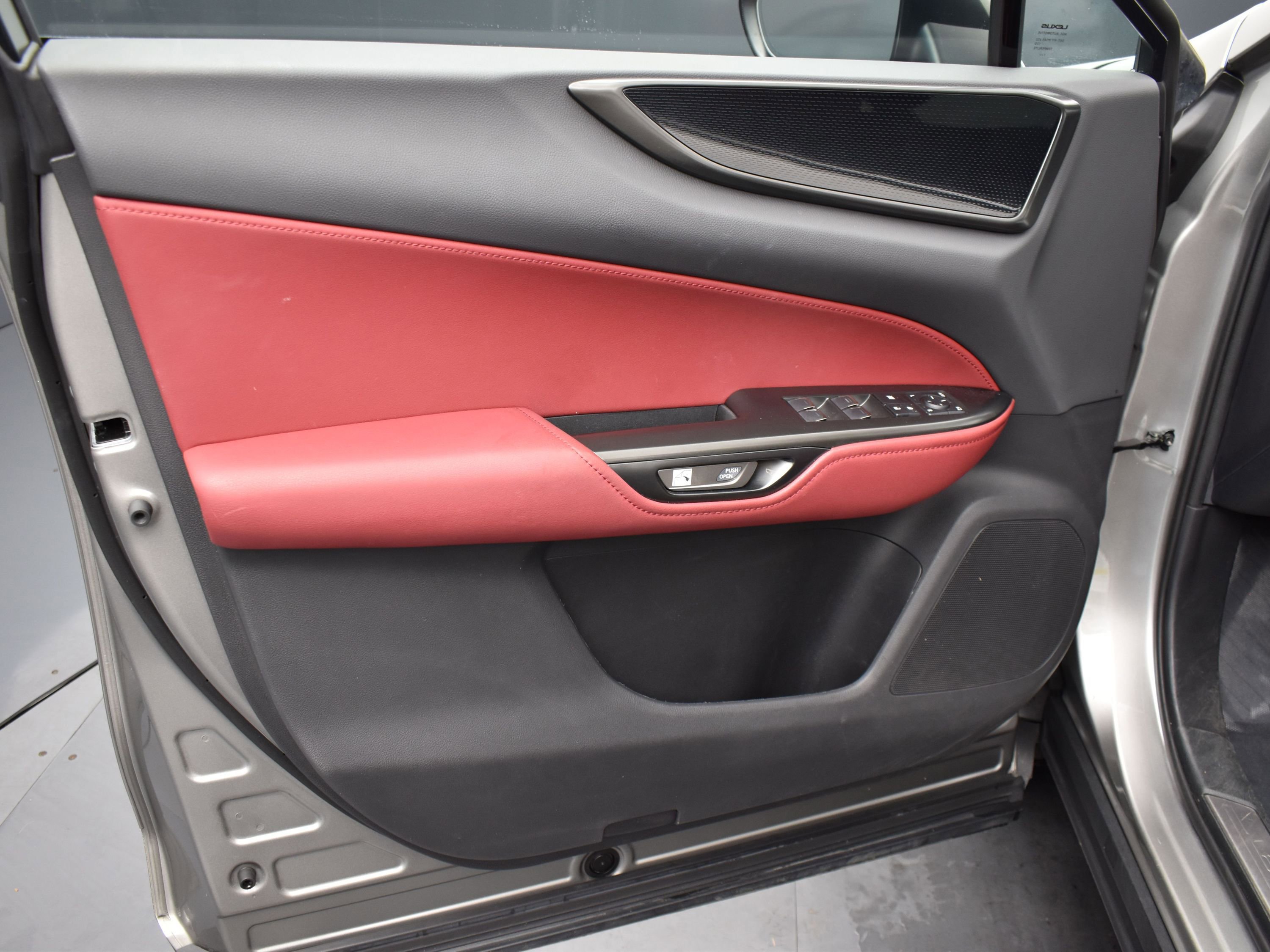 Used 2022 Lexus NX 350h AWD w/ Towing Package (2000 Lbs) image 9