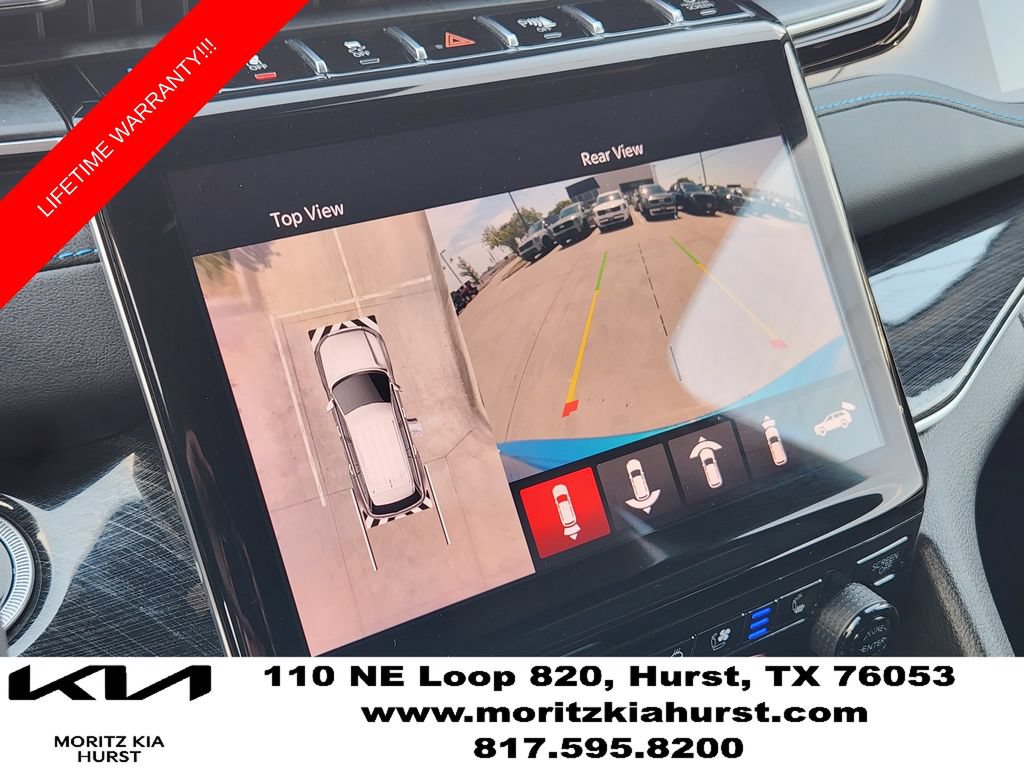 Used 2023 Jeep Grand Cherokee Trailhawk w/ Advanced Protech Group II AWD/4WD image 7