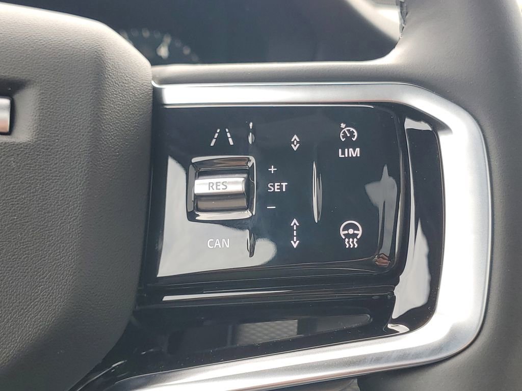 New 2026 Land Rover Discovery Sport Landmark AWD/4WD image 19