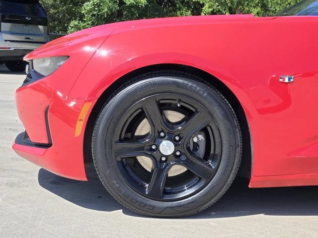 Used 2023 Chevrolet Camaro LT RWD image 10