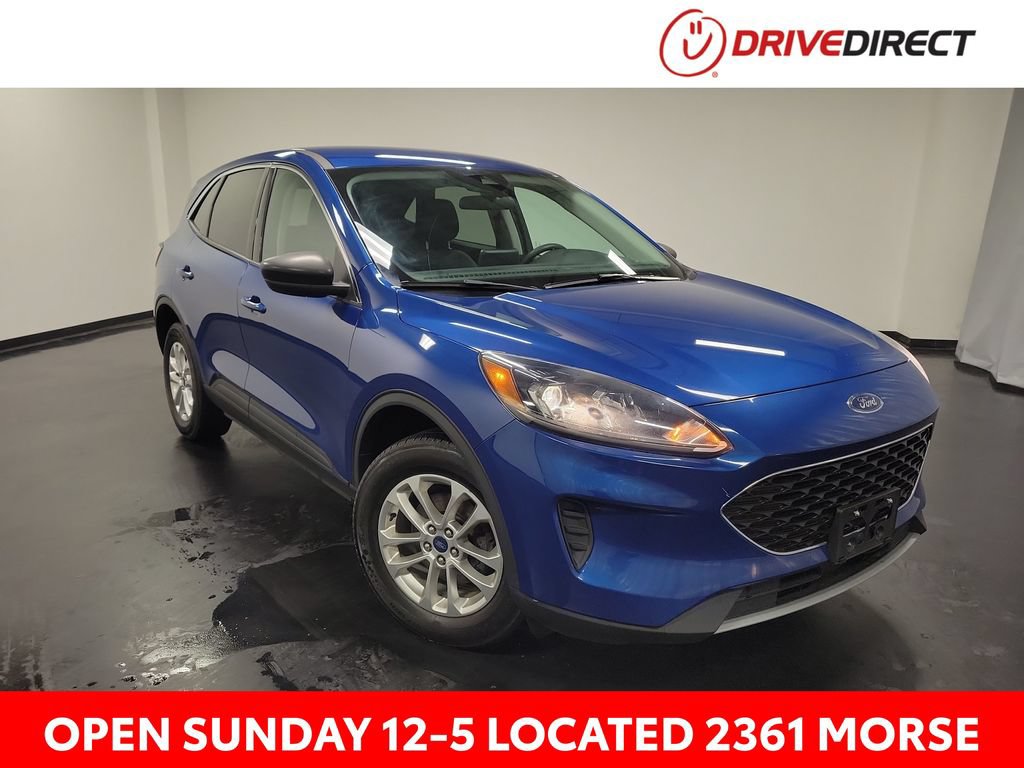 Used 2022 Ford Escape SE AWD/4WD image 1