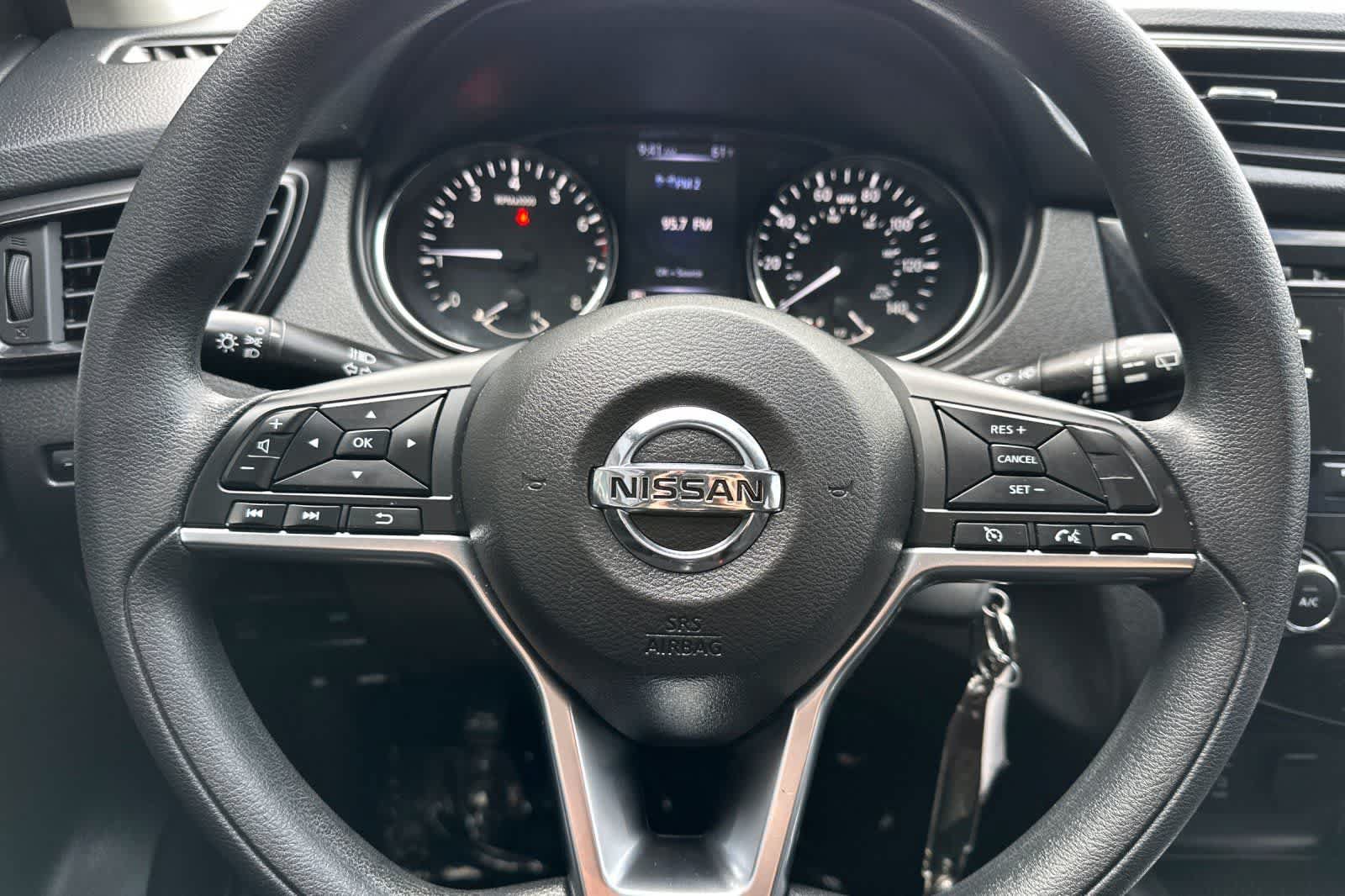 Used 2018 Nissan Rogue Sport S AWD/4WD image 24