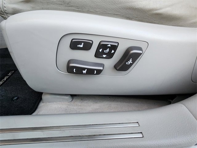 Used 2010 Lexus LS 460 L image 18