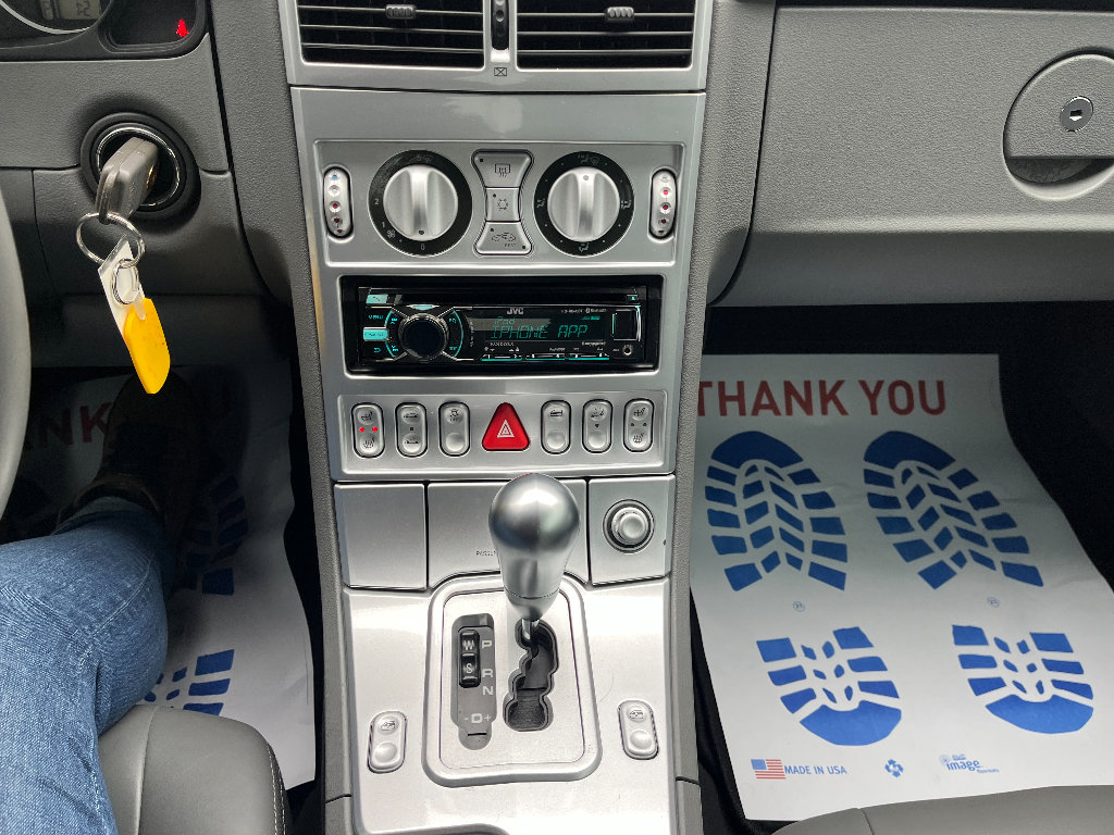 Used 2004 Chrysler Crossfire 2dr Cpe image 20