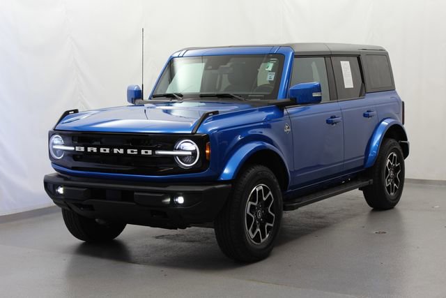 Used 2024 Ford Bronco Outer Banks AWD/4WD image 13