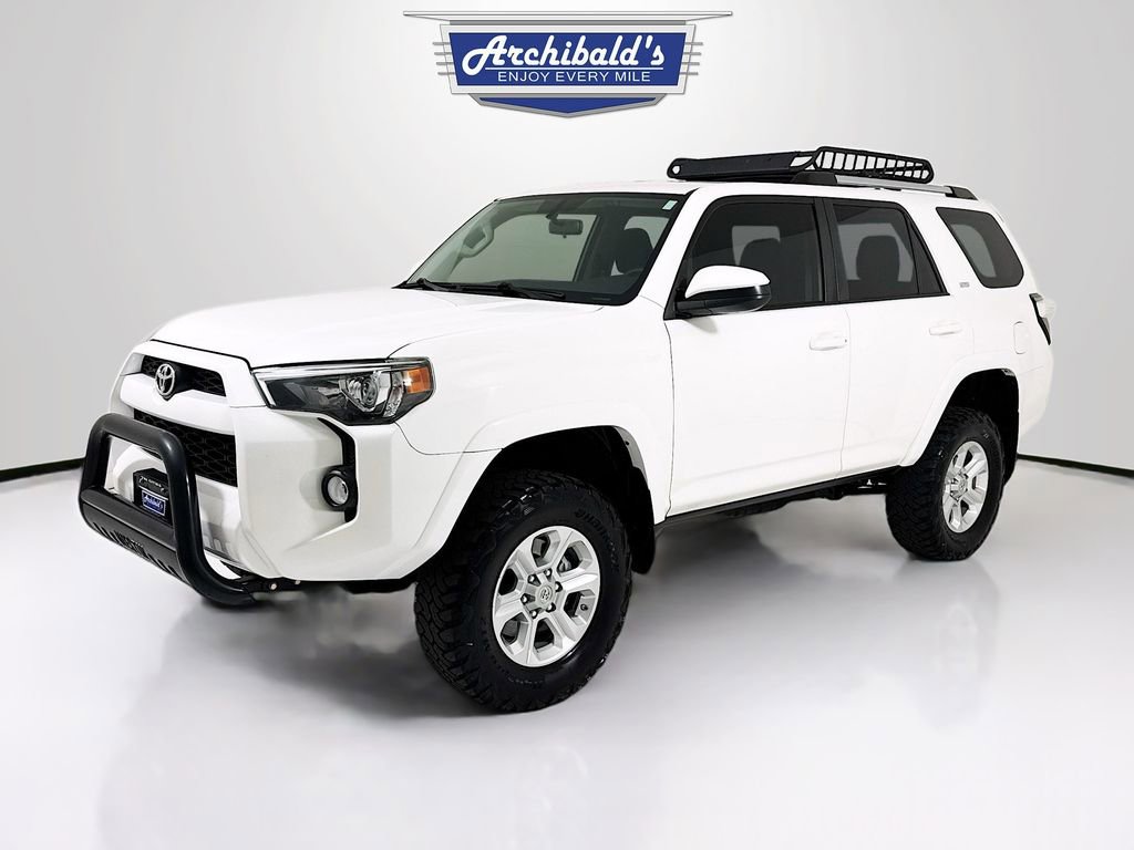Used 2019 Toyota 4Runner SR5 image 3