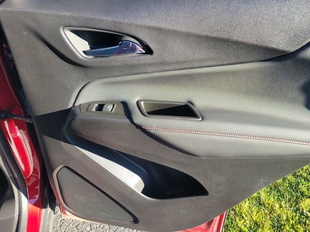 Used 2024 Chevrolet Equinox RS image 22