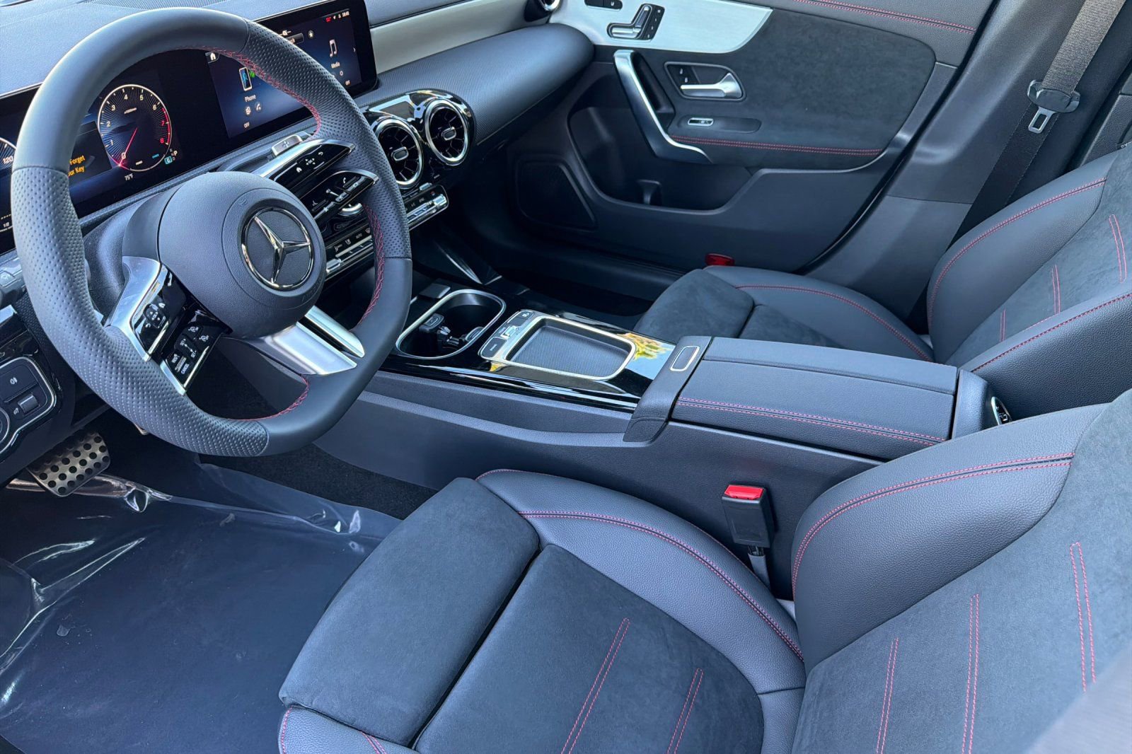 New 2026 Mercedes-Benz CLA 250 image 8