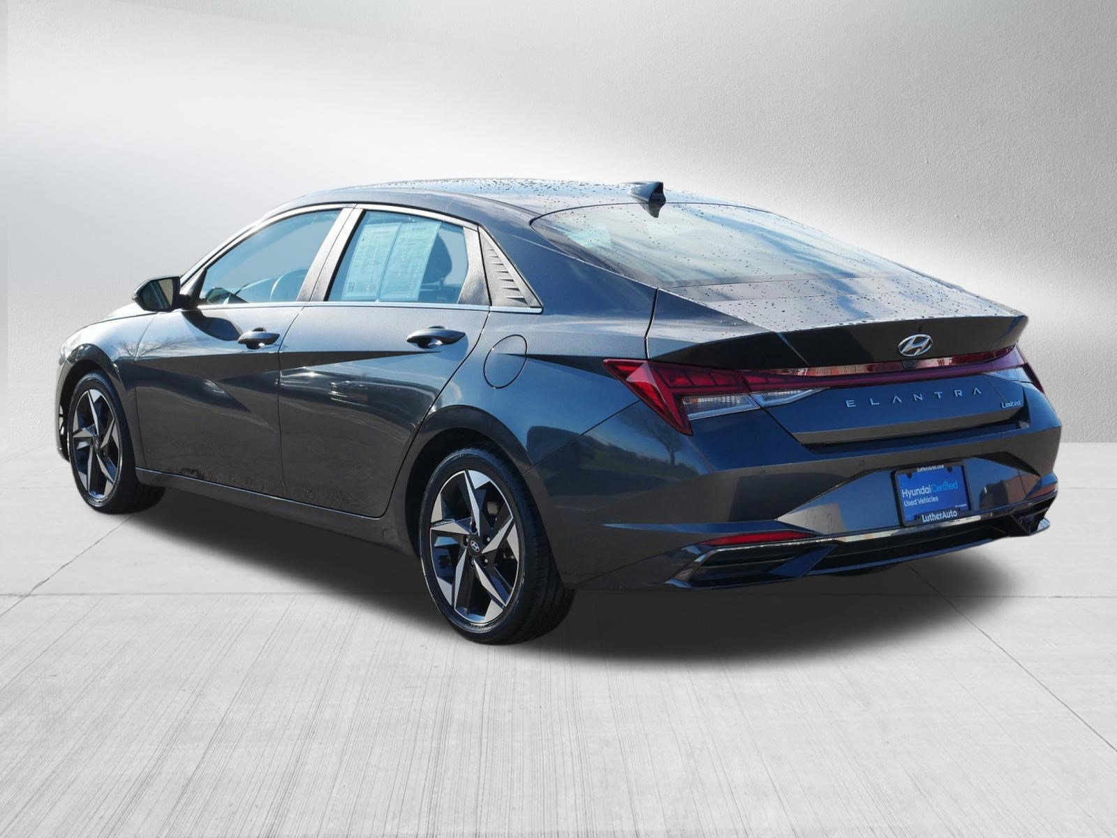 Certified 2023 Hyundai Elantra Limited image 5