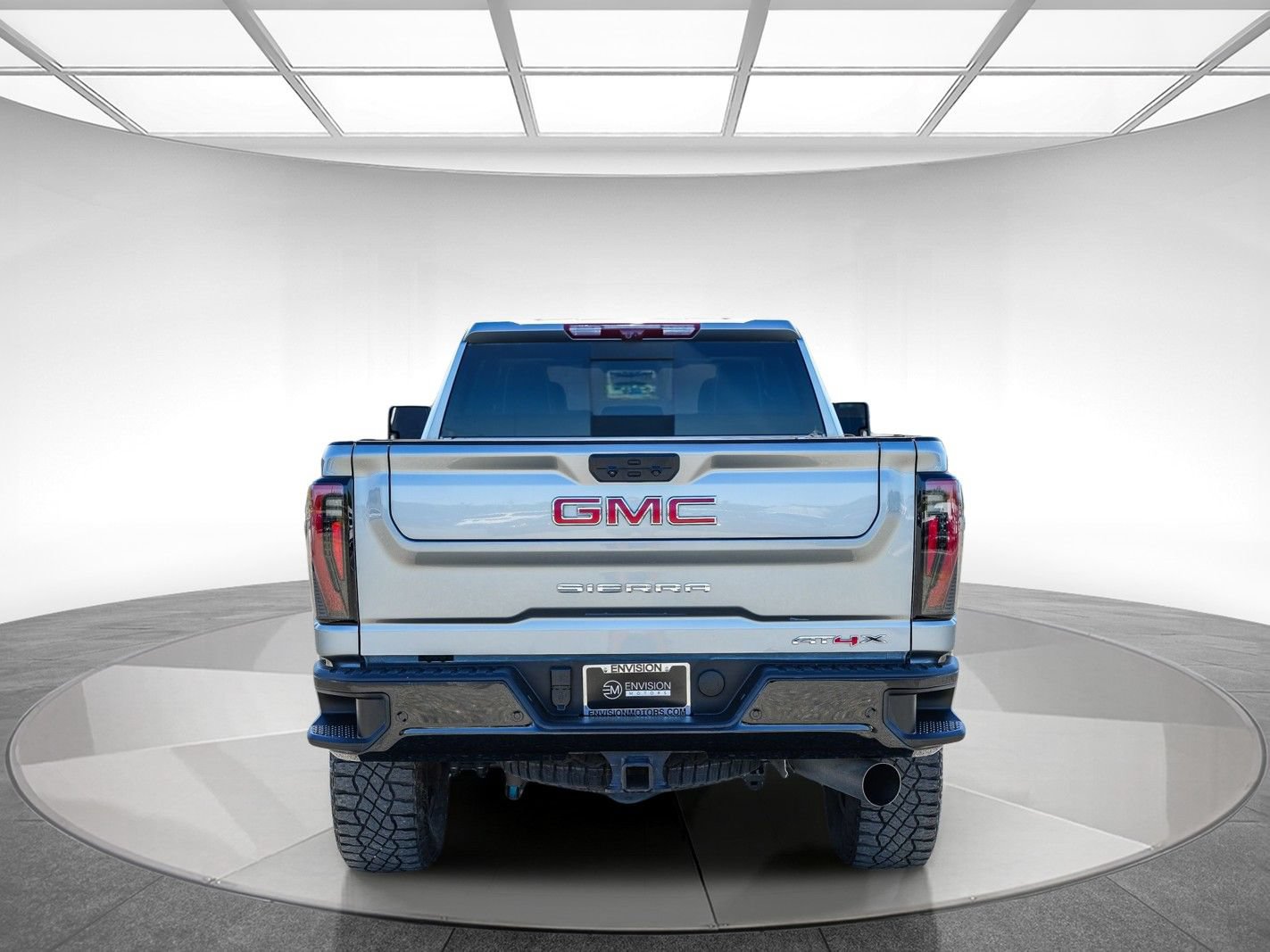 Used 2024 GMC Sierra 2500 AT4X AWD/4WD image 3