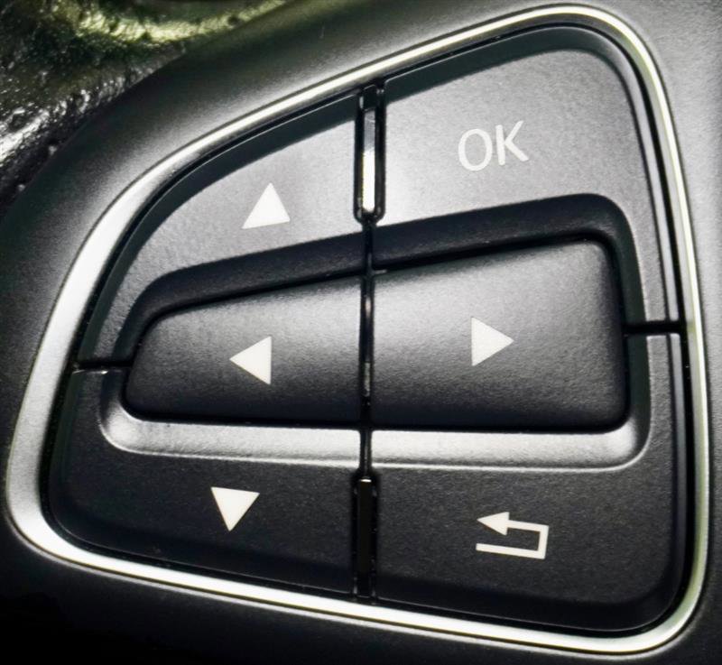 Used 2020 Mercedes-Benz GLA 250 4MATIC image 33