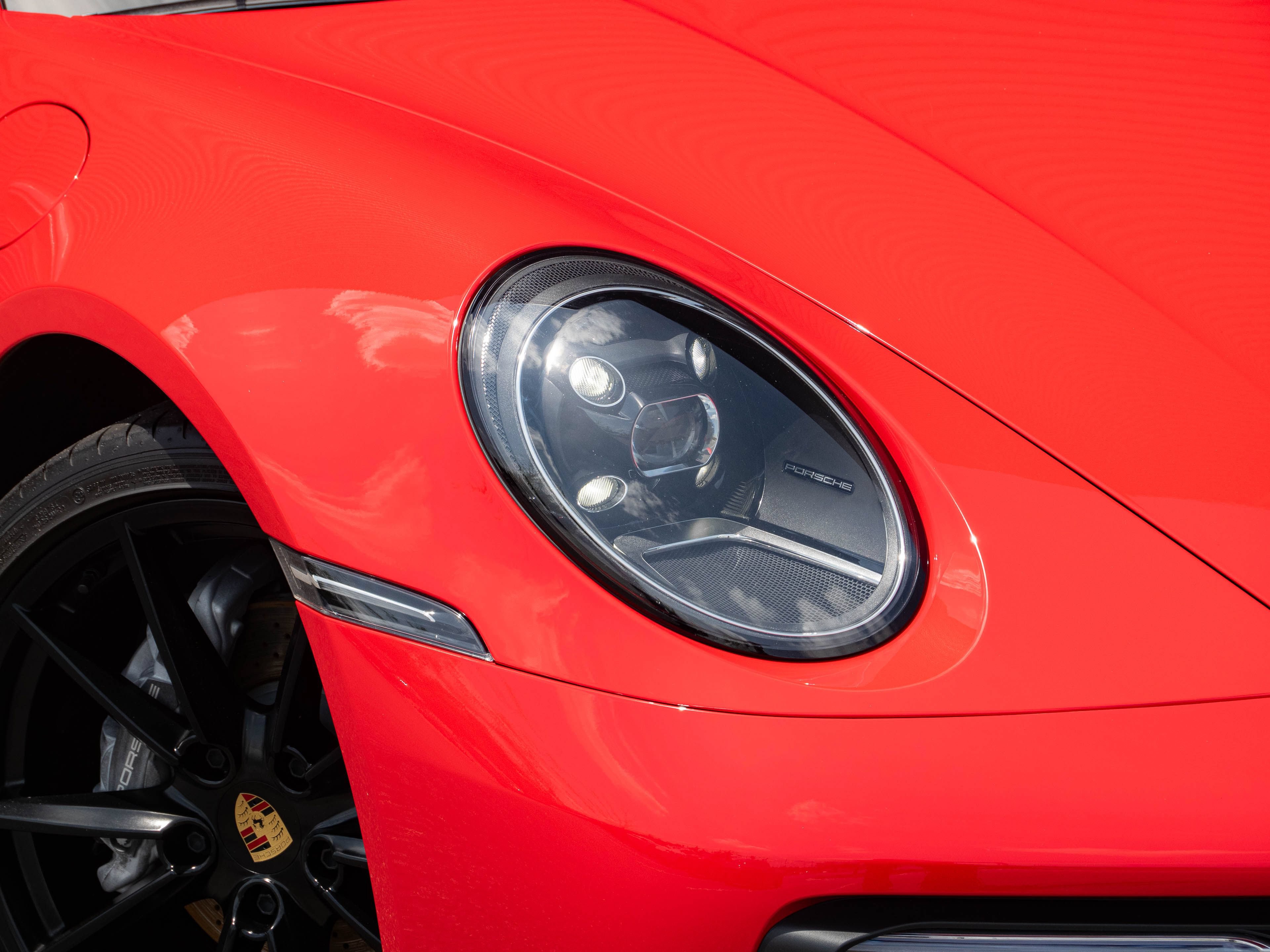 Certified 2024 Porsche 911 Carrera T RWD image 29