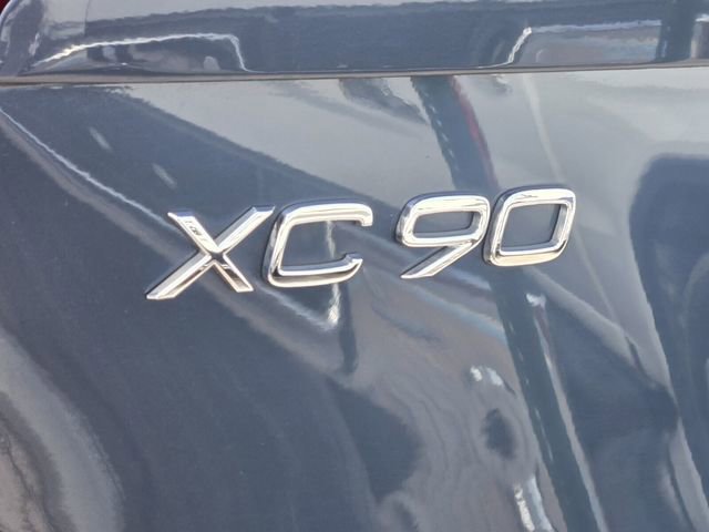 Used 2020 Volvo XC90 T5 Momentum w/ Protection Package Premier FWD image 9