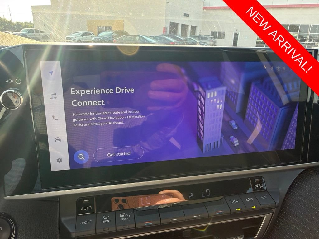 Used 2025 Toyota Camry SE w/ Multimedia Upgrade Package FWD image 10