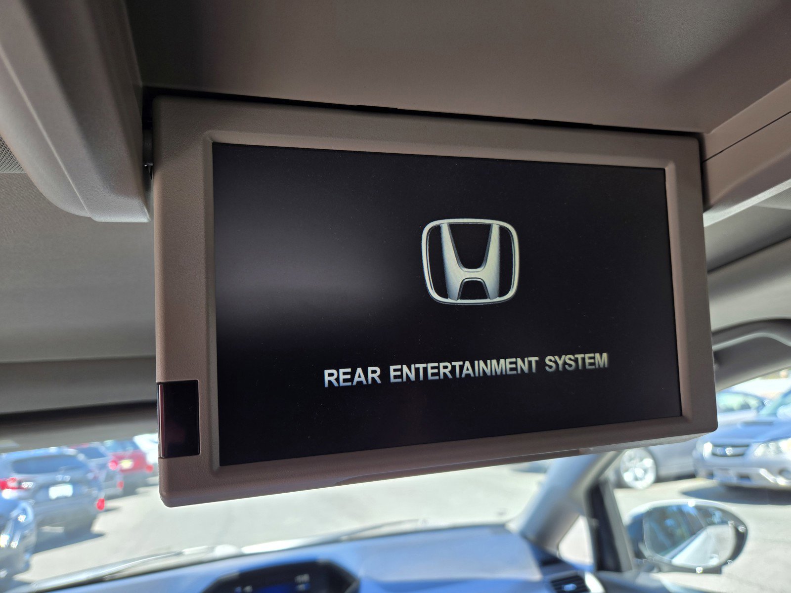 Used 2015 Honda Odyssey Touring image 16
